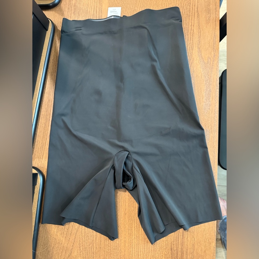 Shape by Cacique ULTRA HIGH WAIST THIGH SHAPER LEVEL 3 BLACK SIZE 14/16 NWT